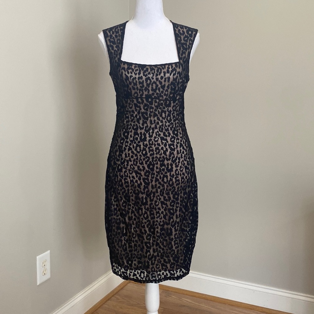 Black Leopard Patterned Lightweight Fitted Dress with Cream Underbody